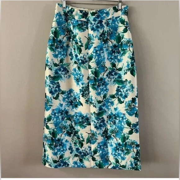 Tuckernuck Water’s Edge Hydrangea Kennedy Midi Skirt M NWT Floral Slit Chic - Picture 3 of 7